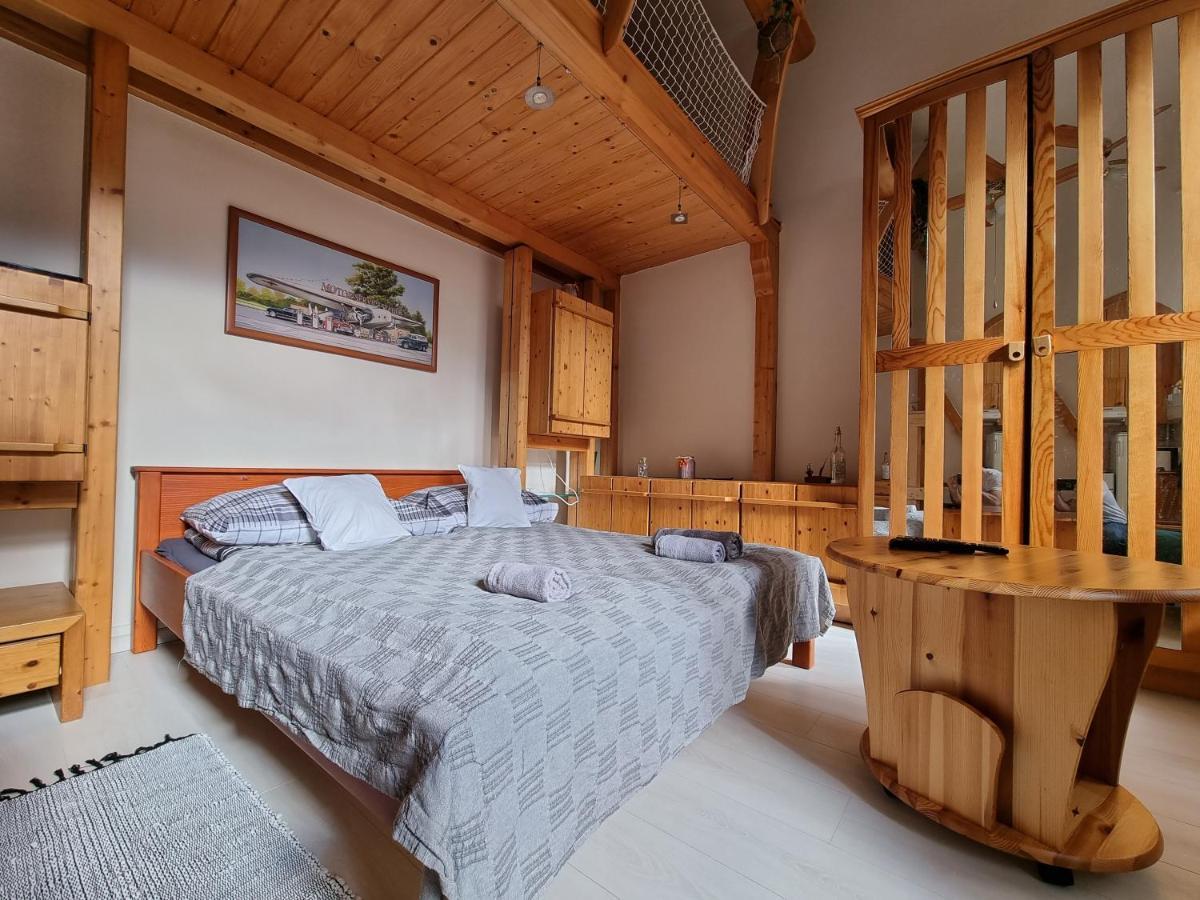 Little Cozy Apartman Miskolc Exterior foto
